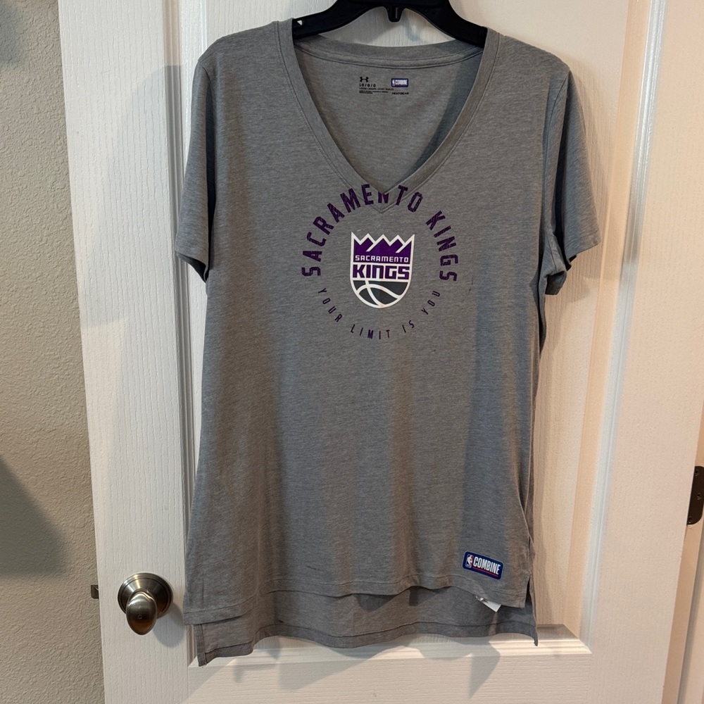 Under Armour Gray Sacramento Kings V-Neck Tee